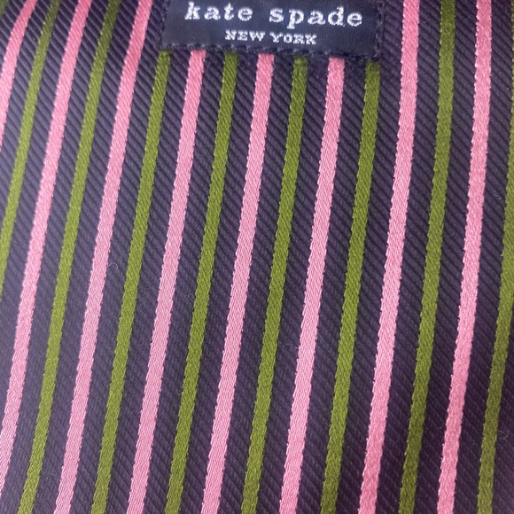 KATE SPADE silk stripe purse. - Picture 4 of 7